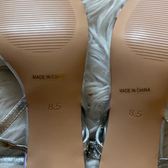 Modatope Women’s Silver Square Open Toe Strappy Ankle Strap Sandal Size 8.5 - Picture 8 of 11